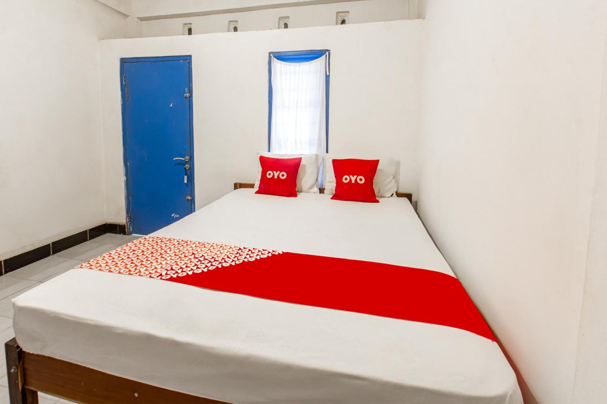 Oyo 93359 Kawi Homestay Praya Eksteriør bilde