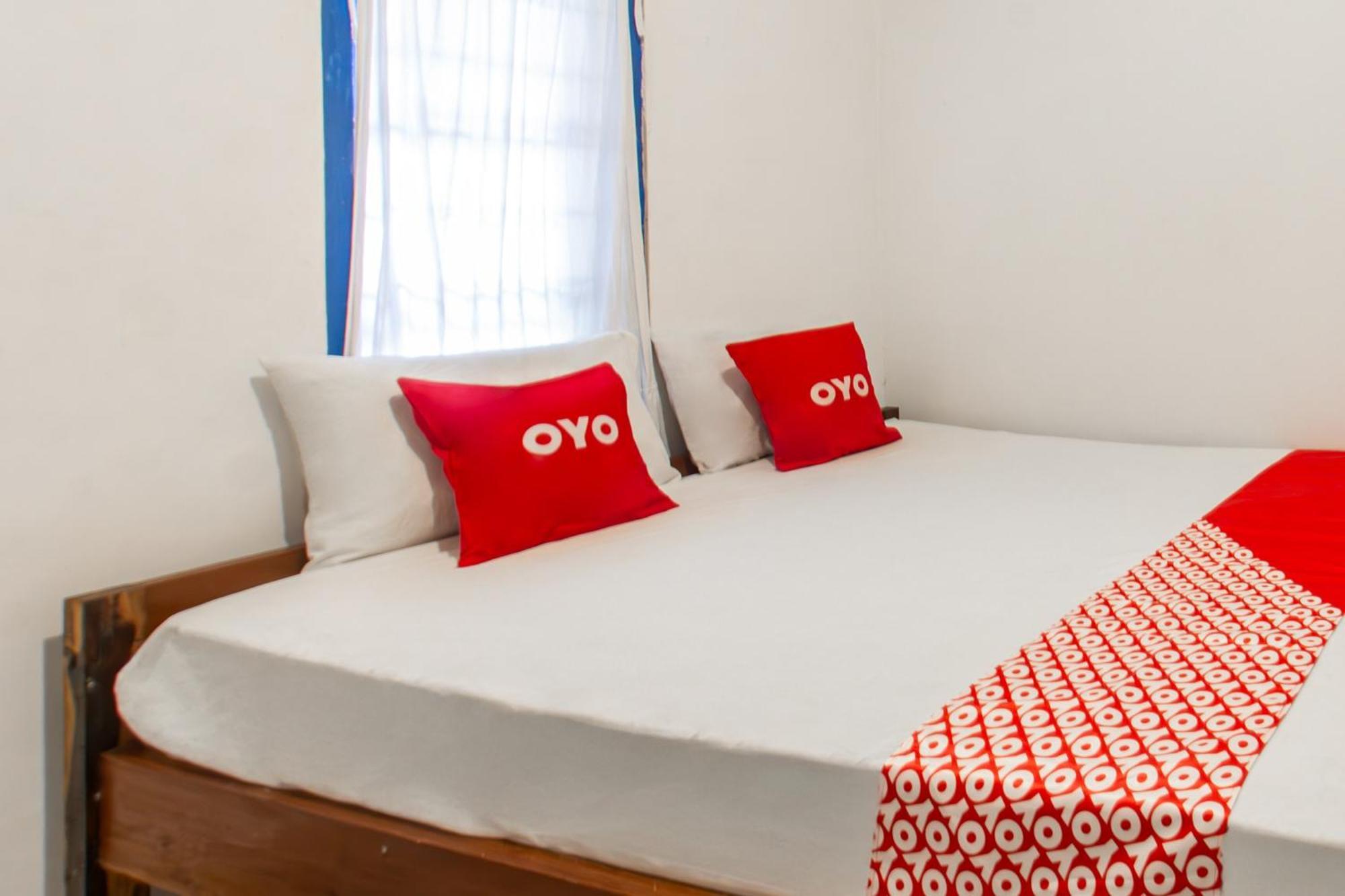 Oyo 93359 Kawi Homestay Praya Eksteriør bilde